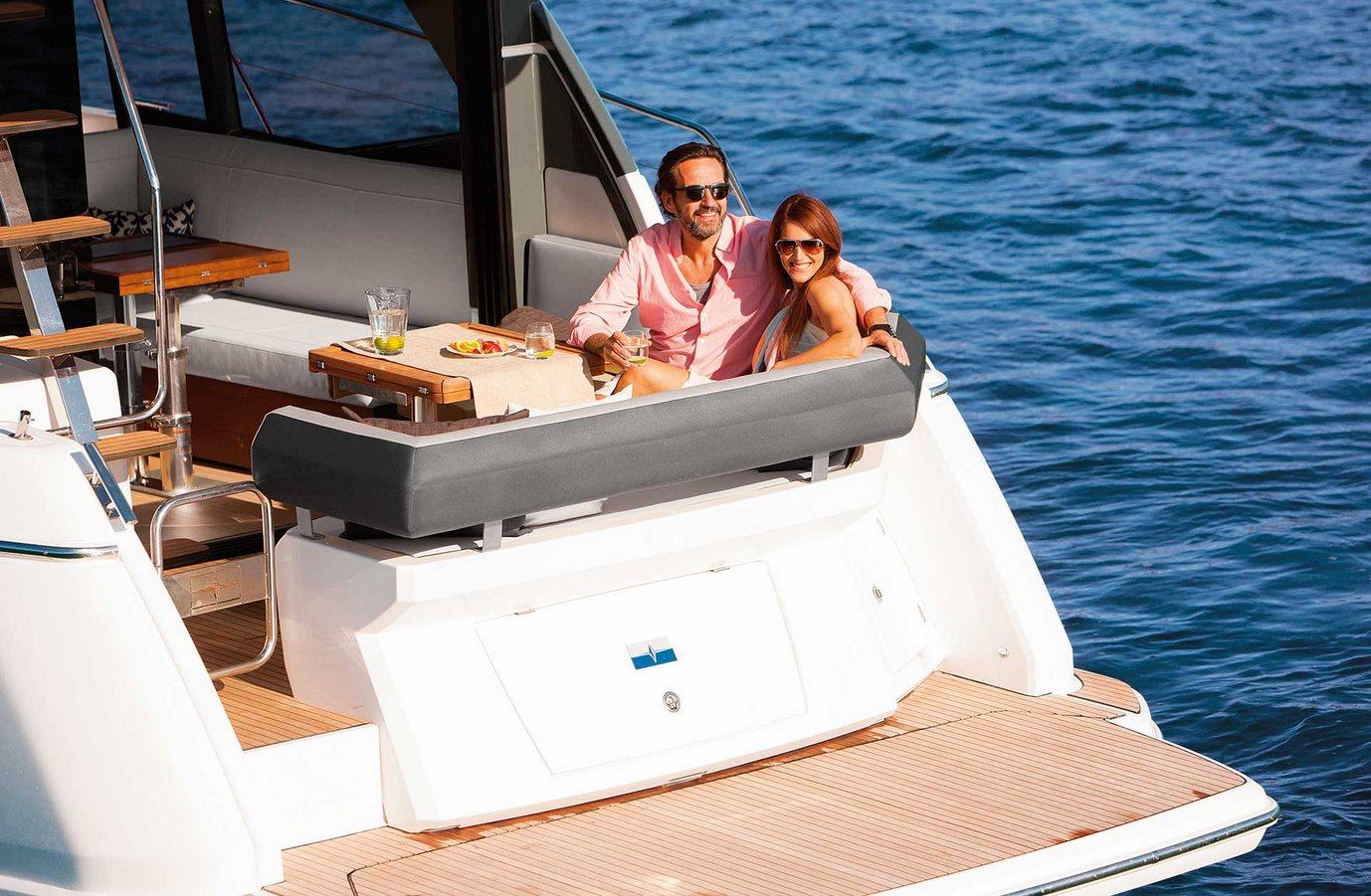 Bavaria R40 stern lounge