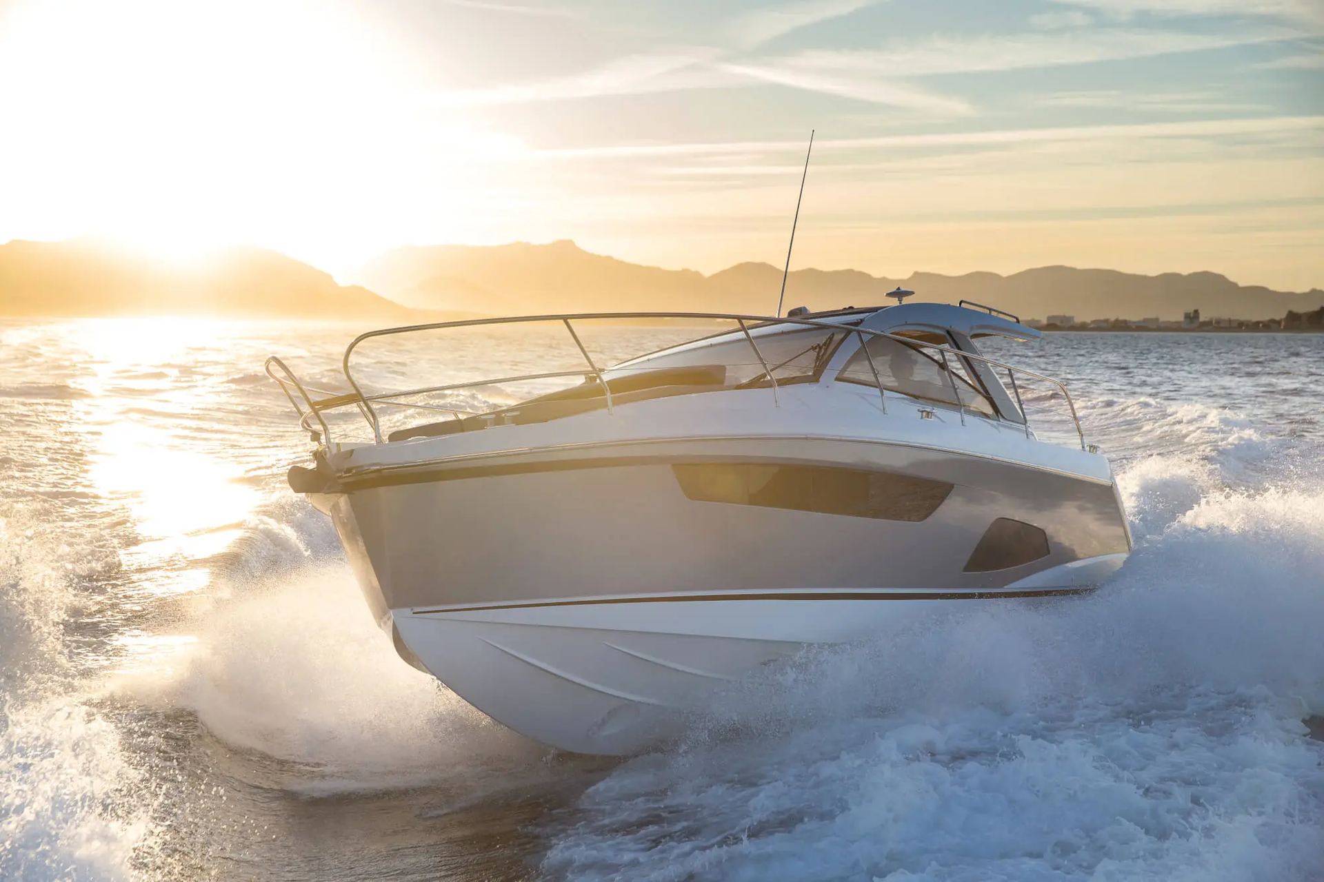 Sealine S330 at sunset